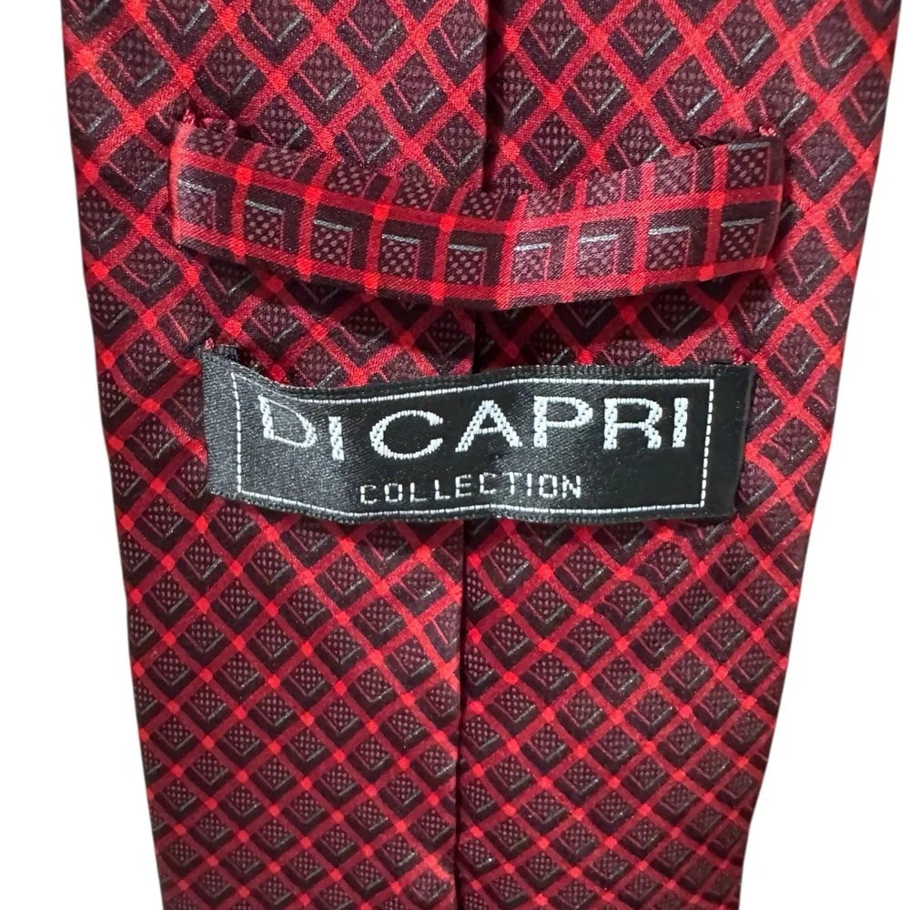 Vintage DiCapri 100% Silk Tie‎